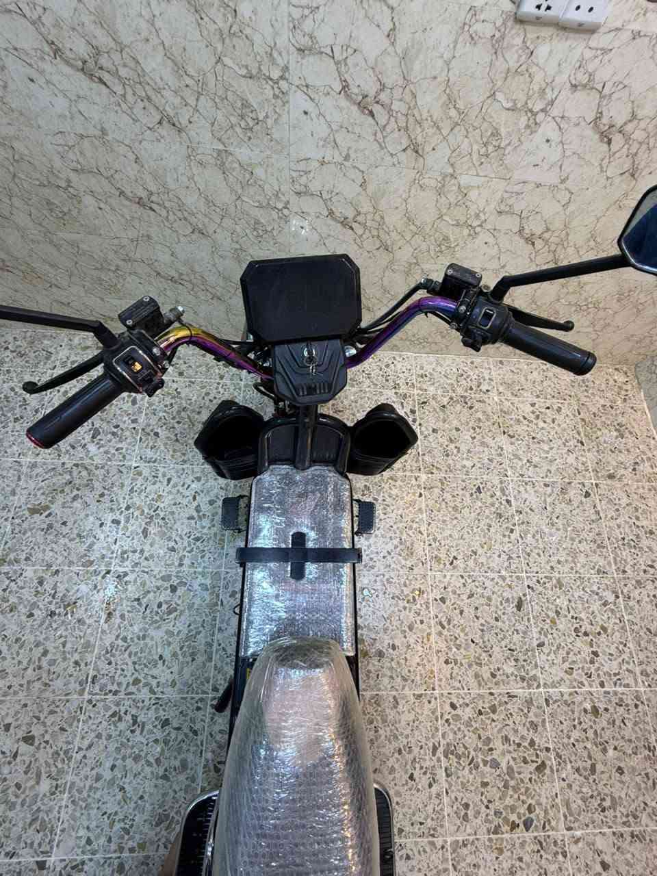 ماطور جبلي للبيع 24 بطاريات نص عمر نضافه كدام عينك السعر 350وبي مجال للشراي
للتواصل ***********بي واتس اب

