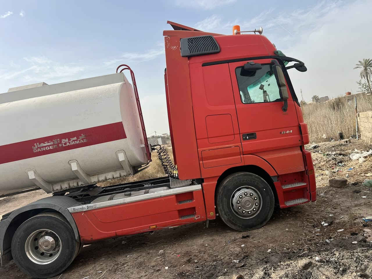 كتروز 2004 مكفوله عام بدون رقم ادوات مكانه البصره السعر 210 الهاتف***********
