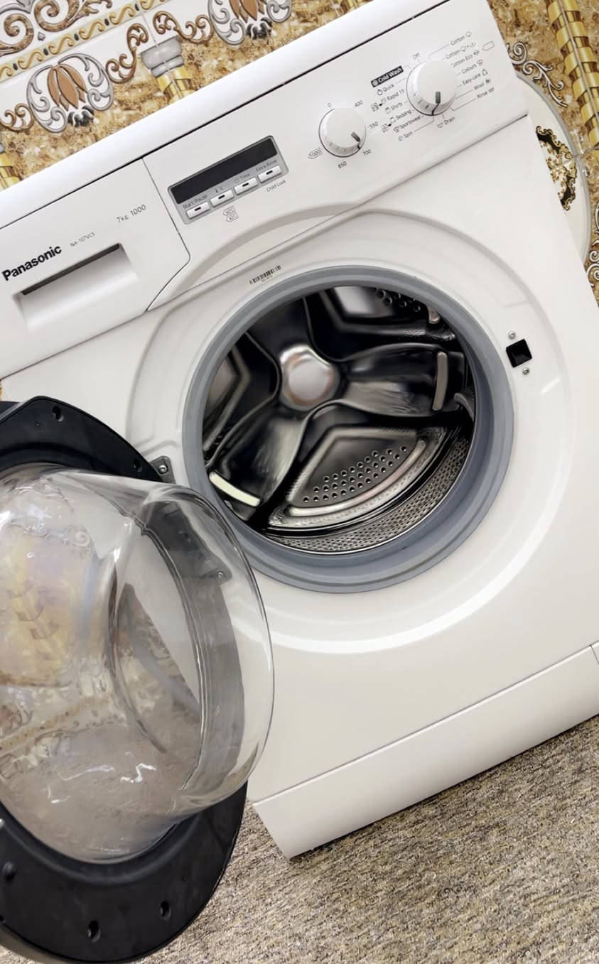 للبيع الغسالة جديدة قبل ٥ اشهر اخذتها والثلاجة نضيفة جداً


**إذا كنت صاحب هذا الإعلان وتريد حذفه لأي سبب، رجاءا أرسل رسالة إلى الدعم الفني**