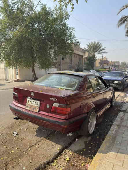 السلام عليكم 
للبيع فقط e36 1991 
مكينة 328 مسكر فانوس 
مكينة وكير خير من الله لا تبخير ولا تنقيص و شلعتهة حلوة 
كير عادي 5نمر zf 
السيارة مال تعمير 
السعر 35 وبيهة مجال بسيط
***********
