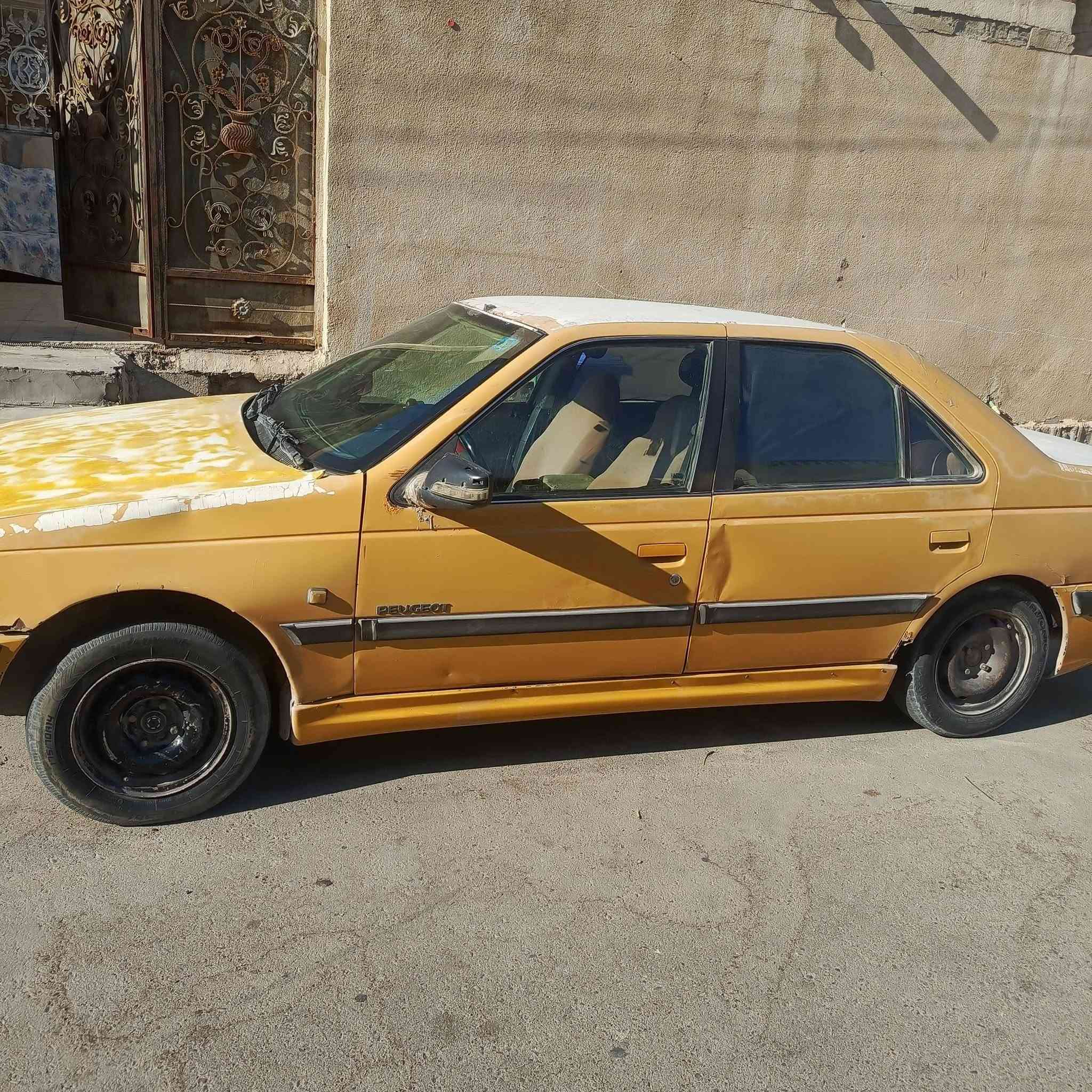 محرك وكير  كورلا بيكاتشو  تبريد شغال ثلج اطارات نص عمر سنويه لنهايه 2030
مصفره هيئه وغرامات بأسمي تحويل ثاني يوم
السعر 29 ورقه وبيه مجال 
رقم واتساب 
***********
