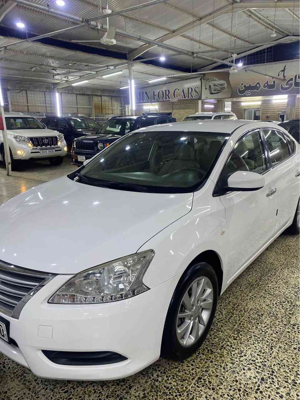 نيسان سينترا مؤديل 2018ى خه ليجى سفرى يره يه سه ياره يه كى زؤر جوانو نويه هه موو شتى نوى كرايته وه هه تا 2028سه ياره كه 160هه زار رؤيشتيه گيرو مه كينه ى به شه رته سه ياره كه بى سبوخه يه ك بست ته عديلى هه يه بى ناوى له ده ركه كى داواى 113وه ره قه ى ده كه م كه مى مه جال 
*********** أربيل, العراق
