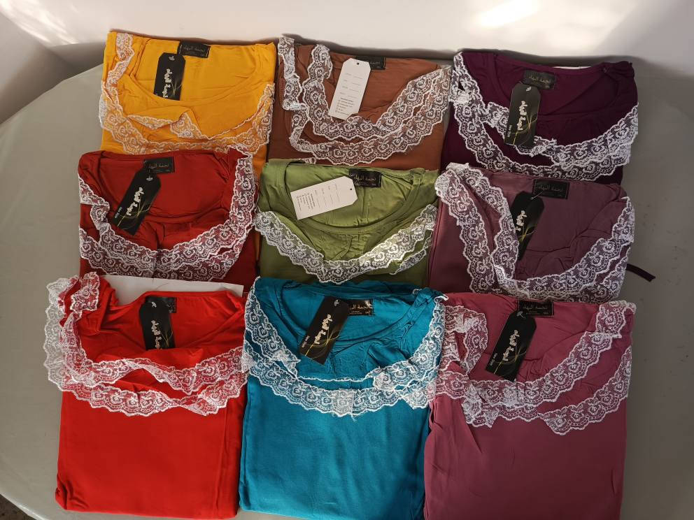 دشداشة كشمير مكفول ميشيل بالغسل
القياسات من 2 اكس لارج الى 5 اكسات

يلبس من وزن 60-110

للحجز والاستفسار خاص يتوفر توصيل لجميع المحافظات الصويرة, واسط


**إذا كنت صاحب هذا الإعلان وتريد حذفه لأي سبب، رجاءا أرسل رسالة إلى الدعم الفني**