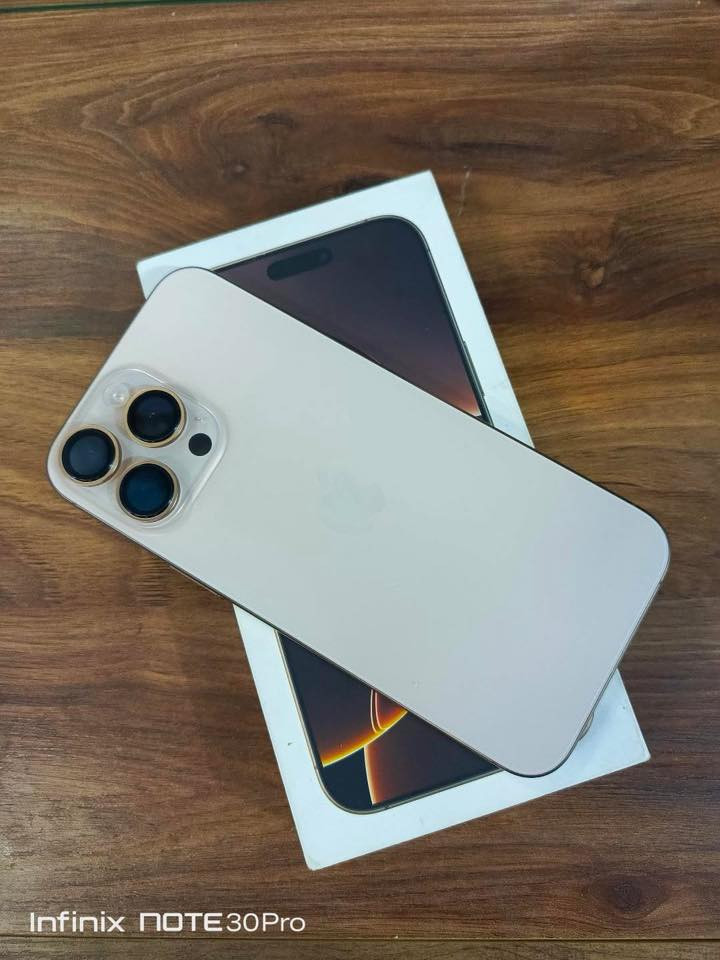 السلام عليكم للبيع⬇️

16pro max
لون ذهبيّ 
بطاريه99
عدد الدورات163
بعده بضمان 
سعر الجهاز 1525$ وبي مجال
جهاز جديد ومكفول
 كيبل الشحن الاصلي موجود

مكاني النجف الإشراف 

رقم الهاتف ***********
