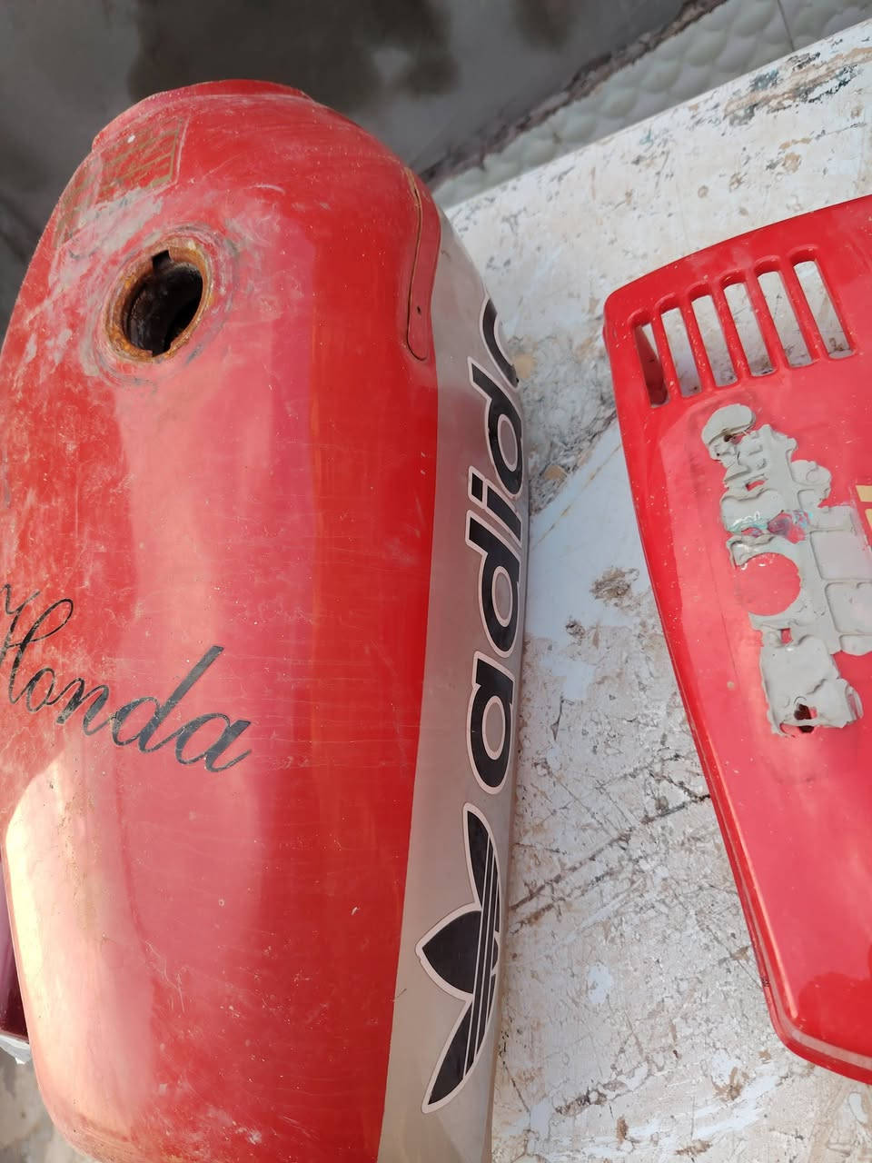 سلام عليكم قراض مستعمله للبيع مكاين ثنين وي شي تريده  خابرني ***********
