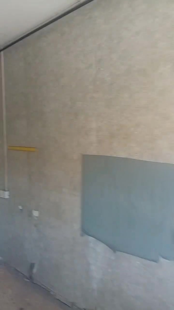 محل للايجار  شهداء قرب حلاقه جلال ***********
