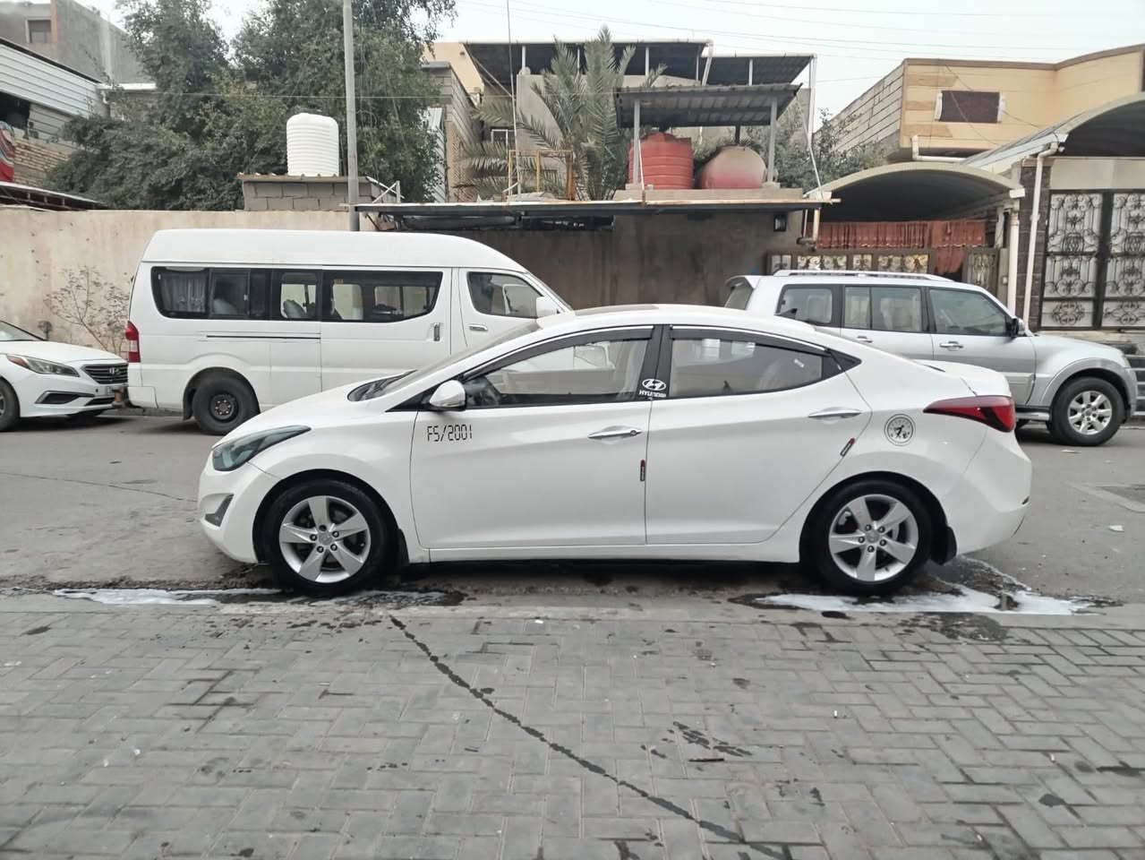 النترا ٢٠١٥ فول مواصفات فتحه تحكم شاشه مكينه ١٨٠٠ دوش مكينه وكير وحداده وتبريد وتخم تاير كله مكفول السياره مكفوله من الضربه والتبديل بيها صبغ مكانات اثر تكشير السعر ١٠٧  رقم بصره سنويه نافذه للاستفسار ***********
