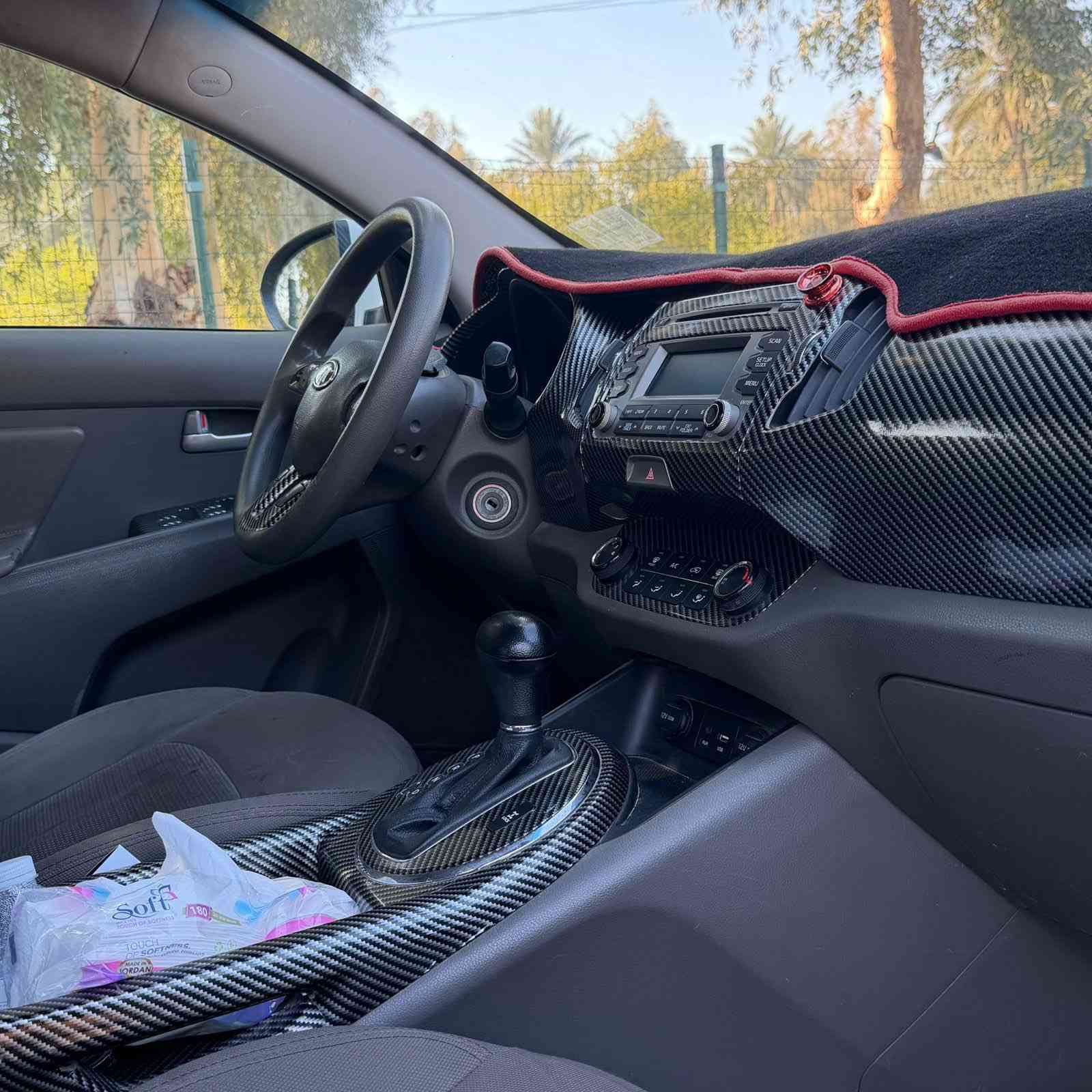 السلام عليكم للبيع  كيا سبورتج موديل 2016 وارد ***********
مكفوله كفاله عده ربع البنيد شرط الفحص رقم بغداد  تحويل مباشر

مواصفات السياره شرط سونر. سياره جديده 
ربع مذب. عليه 

محرك 2400
كامره خلفيه 

حساس خلفي 

تبريد قطعتين 

ويل كب كروم 

السعر المطلوب 138$
