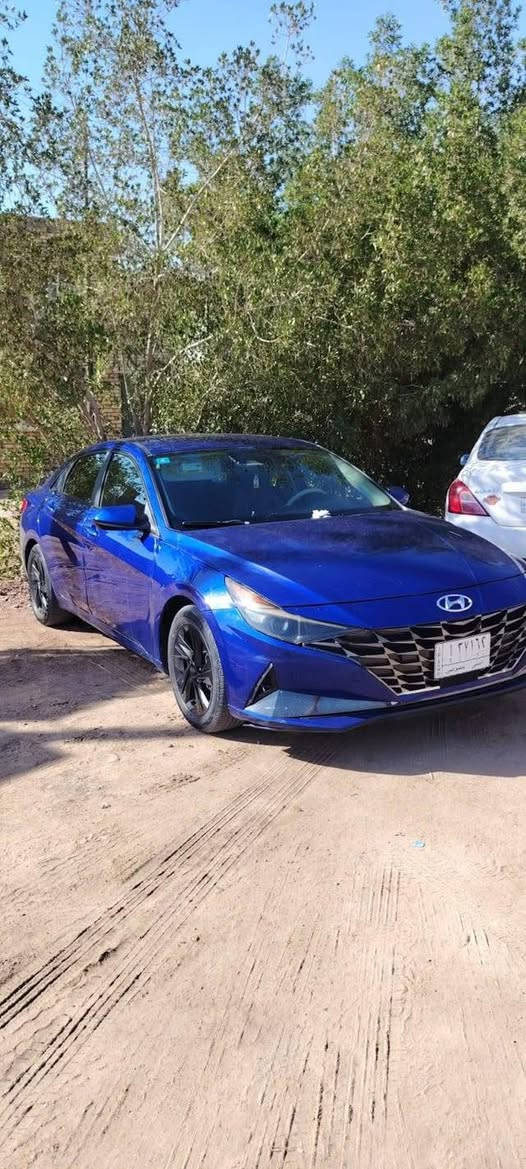 السلام عليكم

النترا للبيع موديل 2023 
مواصفات بصمه وتحكمات استيرن شاشه كاربلي مثبت سرعه رادارات جانبيه وبعد بيها مواصفات هواي 
حادثها جاملغ وبنيد ما عابر وقبق الجنطه بيه تصليح 
السعر 135 وبيها مجال للشراي 
المكان السماوه السوير

 ***********
