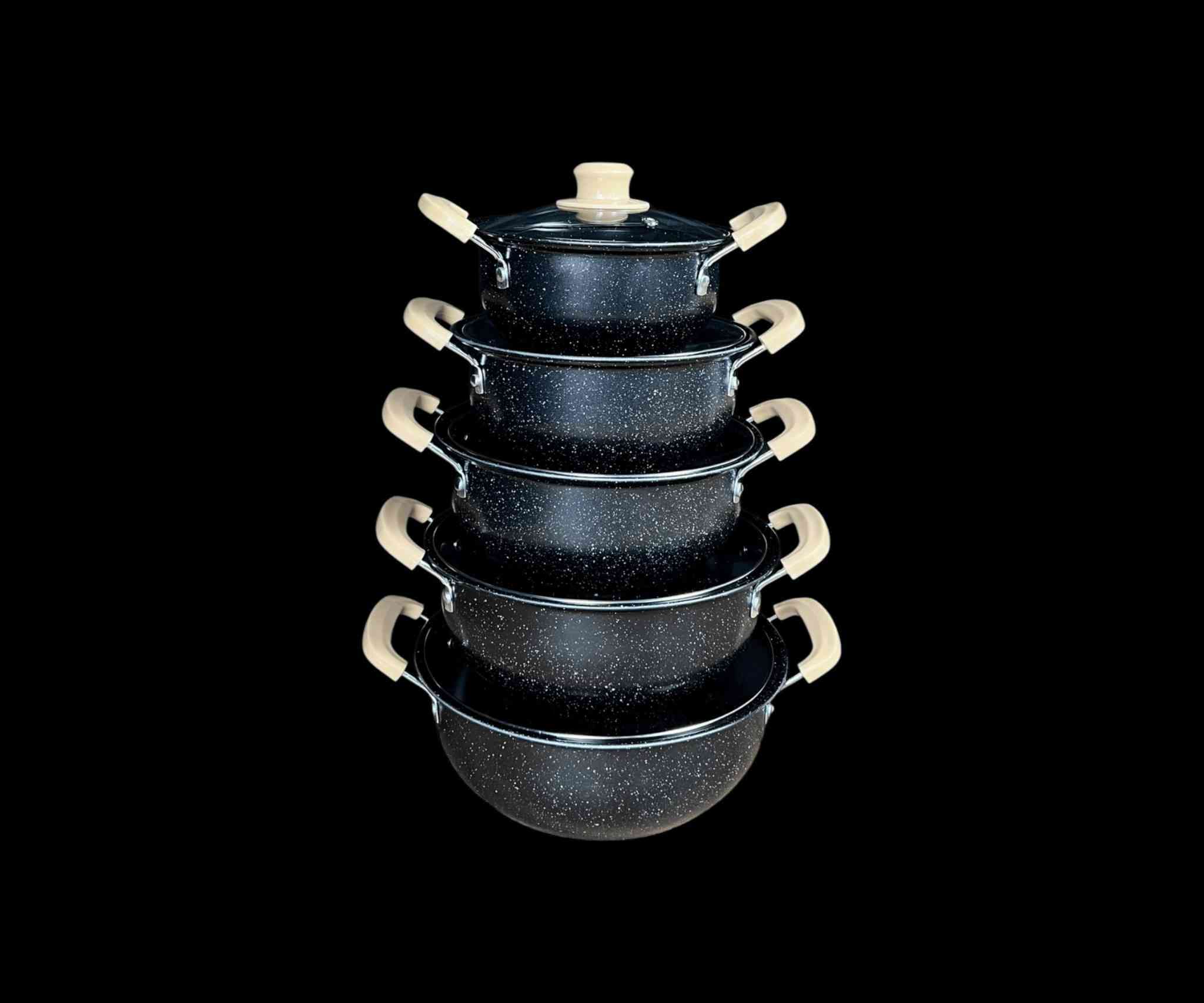 سيت قدور ماربل 5 قطع HotChef بأغطية زجاج حراري

الاستخدامات:

طهي الرز، المرق، الشوربات، واليخنات بمختلف أنواعها.

تحضير المعكرونة، السلق، وطهي الخضار واللحوم.

مناسب للاستخدام اليومي في المطبخ المنزلي.

المميزات:

سيت مكون من 5 قدور بأحجام مختلفة:

18 + 20 + 22 + 24 + 26 سم.

طلاء داخلي وخارجي ماربل غير لاصق عالي الجودة.

خالي من مادة PFOA الضارة.

توزيع متساوي للحرارة لنتائج طهي أفضل.

أغطية زجاج حراري مقاومة للحرارة مع فتحة بخار.

مقابض جانبية عازلة للحرارة بتصميم مريح وآمن.

سطح مقاوم للالتصاق وسهل التنظيف.

مناسب للغسل اليدوي وغسالة الصحون.

لون أسود مرقط بتصميم أنيق وعصري.

5 أغطية زجاج حراري.

الملاحظات:

غير مناسب للاستخدام على مواقد الحث (Induction).
السعر 40,000 
التوصيل 3000

للحجز والاستفسار ***********
