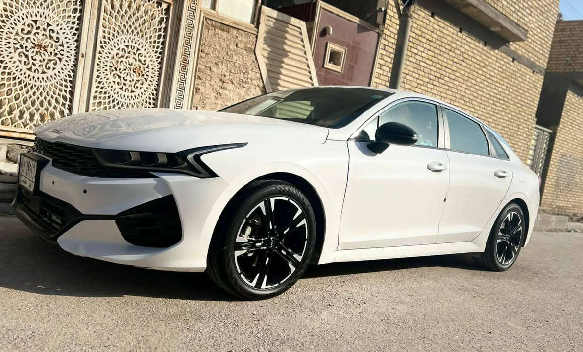 سلام عليكم كي فايف 23 جيتي لاين سياره جديد وجاهز مراوس وبيع مكاني ناصريه مركز معوقين   سياره معوقه يسوي وكاله خاصه محرك 1600تيربو معروف مواصفاته بعد بصمه تحكمات استيران بصمت ابواب جنطه تشغل عن بعد  ‏‪***********‬‏ وتساب و مراوس ب كي فور عادي  رجاء مو شراي لايراسل سعره سياره 150ضربته جاملغ وبنيد وجاملغ خلفي
