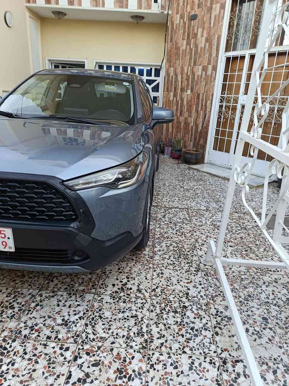 #كورلا_كروس ,LE 
#موديل_2024
#بنزين_جديدة_جداً
#بدون_ارباك 
السيارة ماشية 7000 كم 
 شاشة كبيرة و كامرة خلفية و شاشة تحديد عطلات و تحكمات ستيرن و هند بريك بصمة و  باقي المواصفات الستندر  بدون ايرباك السيارة بنزين فقط  دخول جديد  
السعر 198  مع رقم اربيل وبيها مجال بسيط الاتصال 
*********** 
📍المكان بغداد , العامريه
