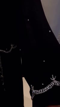 عباية جرجيت • سواد فاحم • مقاسات ٥٢-٥٨