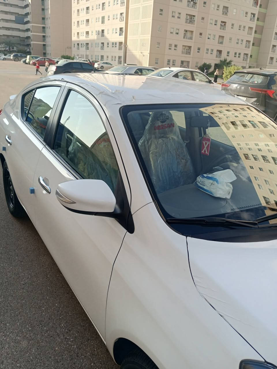 السلام عليكم 
نيسان صني مصري موديل 25 ماشيه 11الف
مكفولة كفاله عامه 
السعر 120 قفل من الأخير 
للاستفسار 
***********
