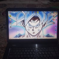 لابتوب للبيع مواصفات  رام 6 ذاكرة 250 باقي المواصفات بشاشة بيها هاذ ال...