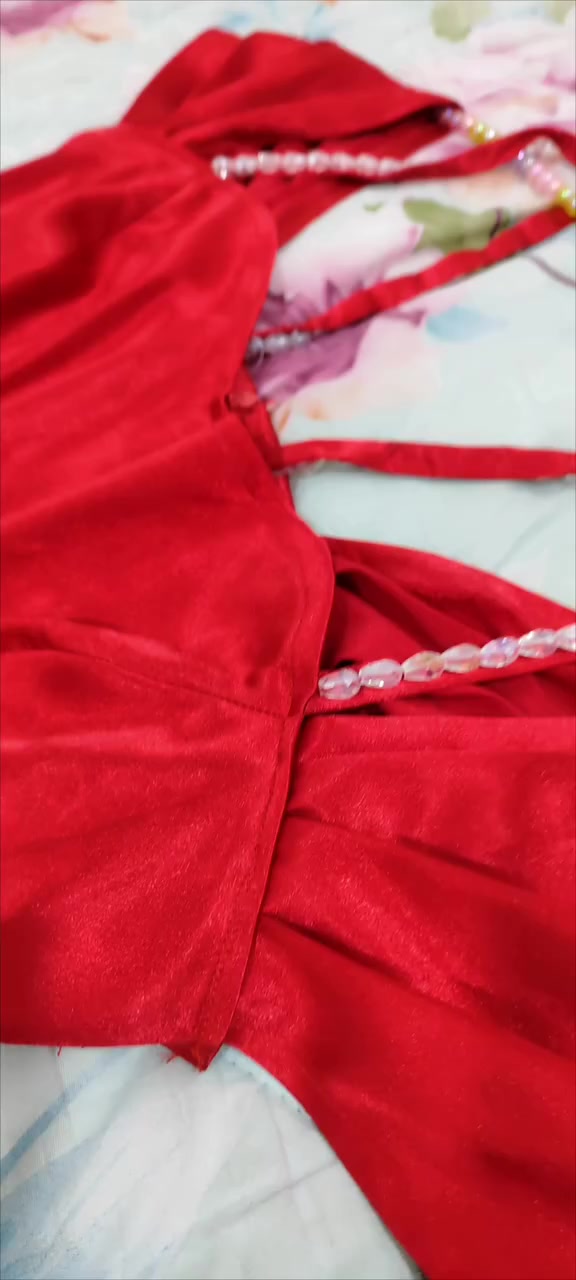 سلام عليكم 
فساتين حفلات نظيف جداا قياسات من ٤٠ ل٤٦ 

الزي الكردي زيتوني فري سايز ب٢٥ الف وياه حزام ومحبس وقلاده وسوار هديه 
السلفري قياس ٤٢ ويلبس ٤٤
الفستان الاحمر الستن  قياس ٤٢
الاحمر النفش قياس ٤٤ 
التركوازي قياس ٤٦ قطعتين 
مكاني كربلاء


**إذا كنت صاحب هذا الإعلان وتريد حذفه لأي سبب، رجاءا أرسل رسالة إلى الدعم الفني**