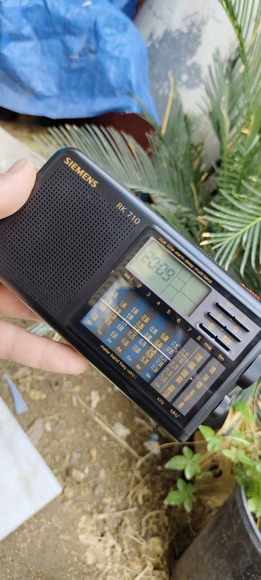 للبيع سعر 100. جديد غير مسخدم 3 باتري قلم ***********
