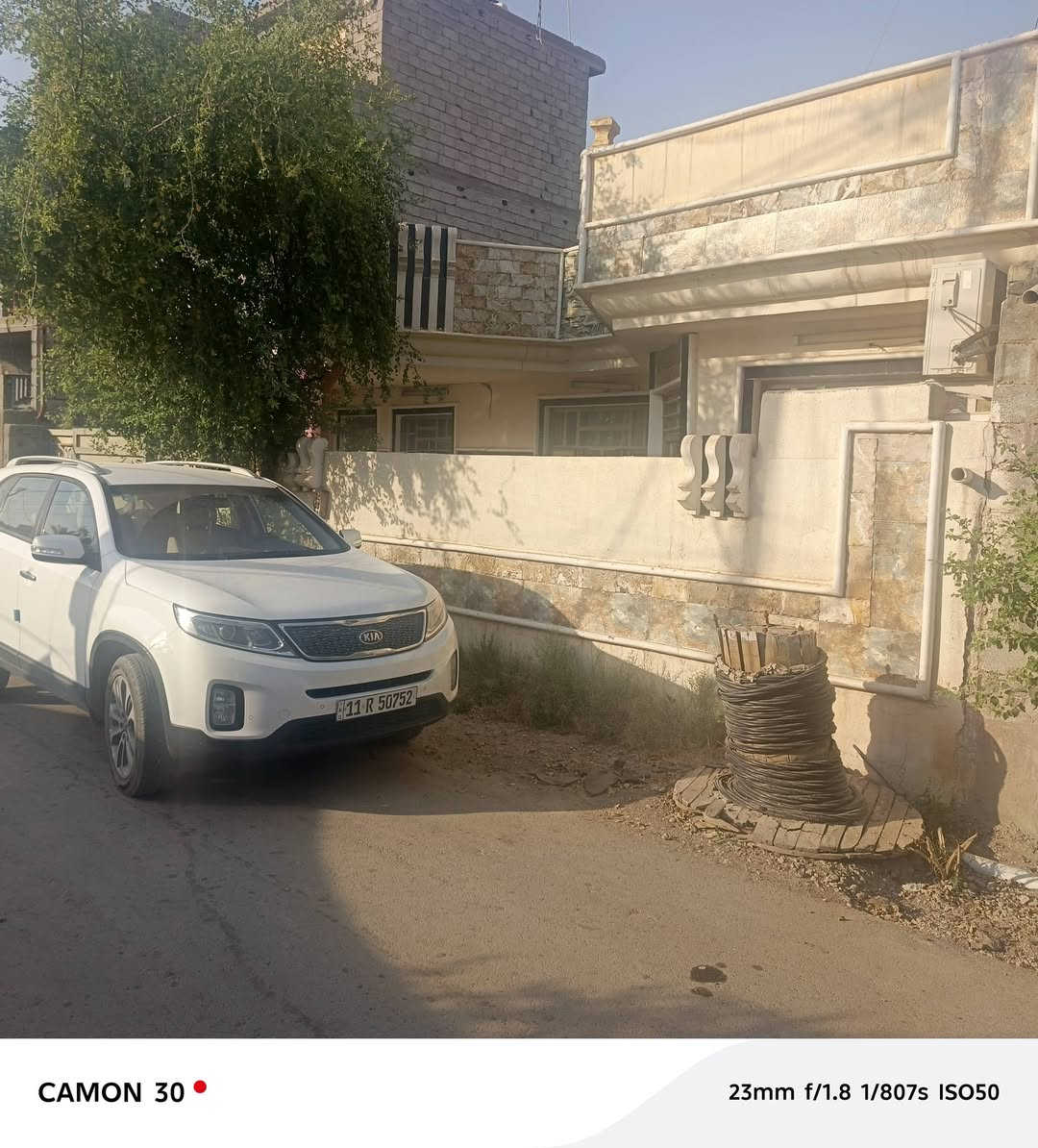 دار للبيع ٢٠٠ متر سند ٢٥ 
الدورة هوررجب شارع الاذاعة قريب من السريع الجديد 
٢ غرف نوم 
صاله 
واستقبال ومطبخ 
الواجه ١٣ متر 
  السعر ١٠٥ مليون وبي مجال للشراي 

***********
***********

