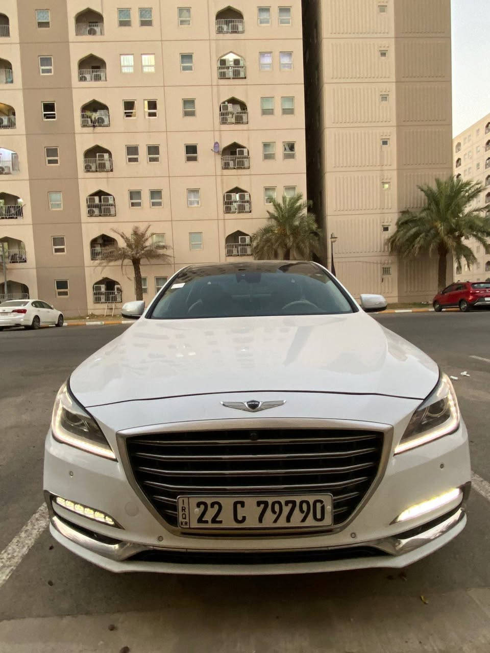 سلام عليكم سيارة  جنسيز موديل 15 G80 وارد خليجي بيها صبغ بنيد وجاملغ ايمن امامي رقم اربيل بأسمي مكاني بغداد سعرها 185 بيها مجال للشراي مو شراي لتعبني  ودك تلفوني *********** اتصال او واتساب
