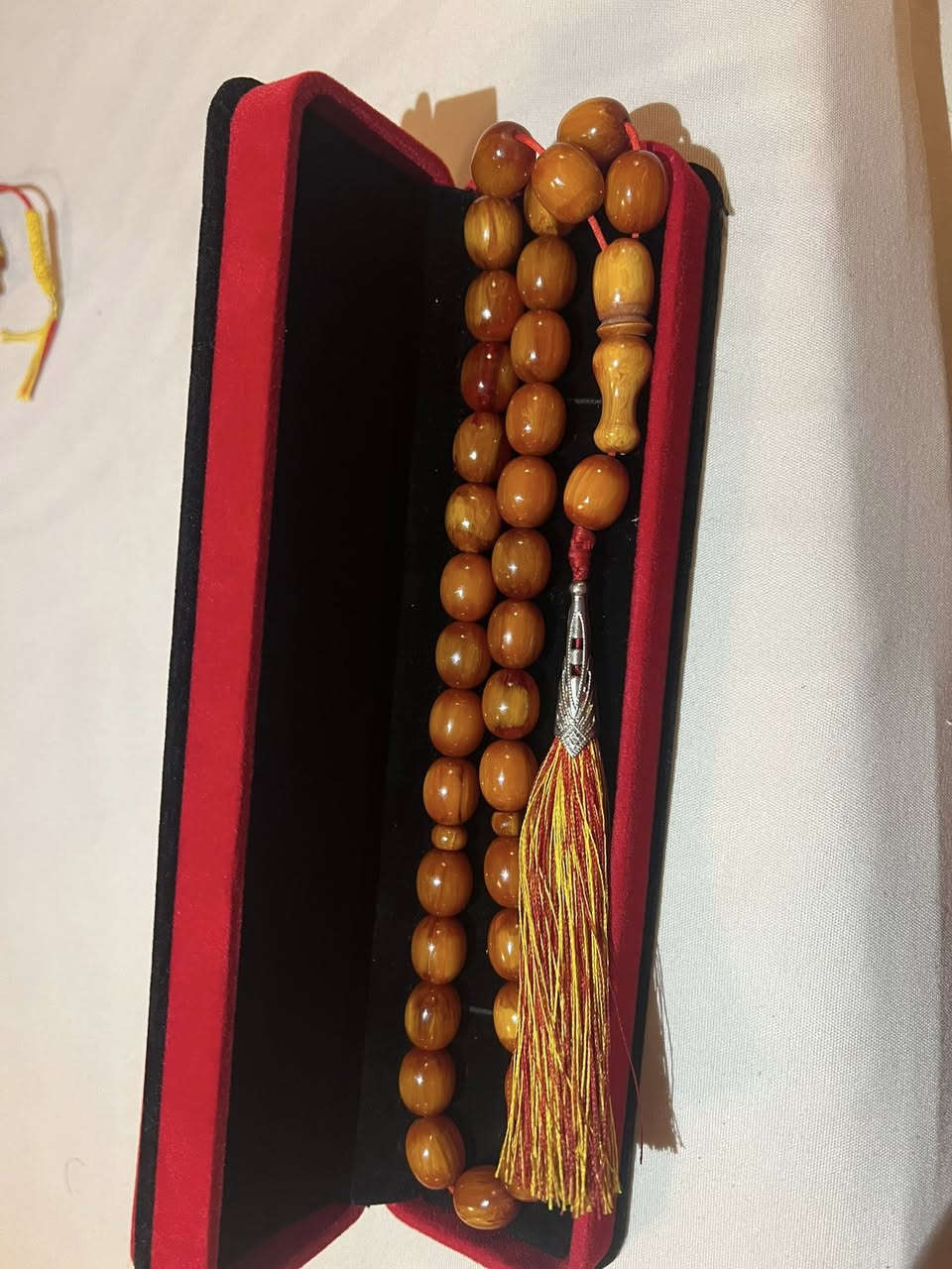 سلام عليكم الغوالي من رخصة صاحب البيج مسابح سندلس عطاب الماني وباكستاني كلمن وسعرهة واكو كهرب الماني بيض حمام وزن ٤٩غرام و٤٩حبه مغلفه وقديمه وسندلس كله قديم ماعدا مسباحين سندلس تركي بيهن وشتريد بخدمتك تكدر تتواصل ويايه ماسنجر وواتساب ***********
