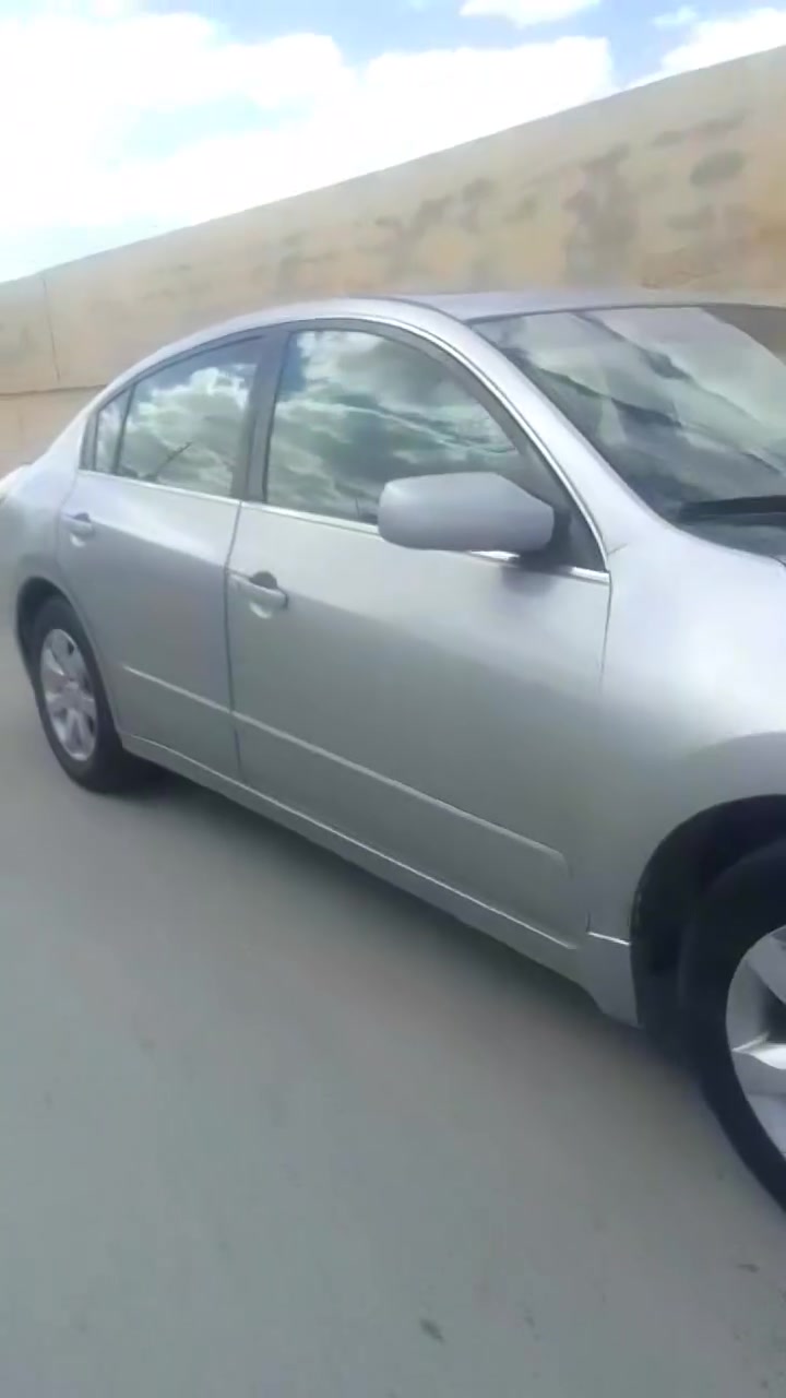 القسط للبيع نوع نيسان ***********
