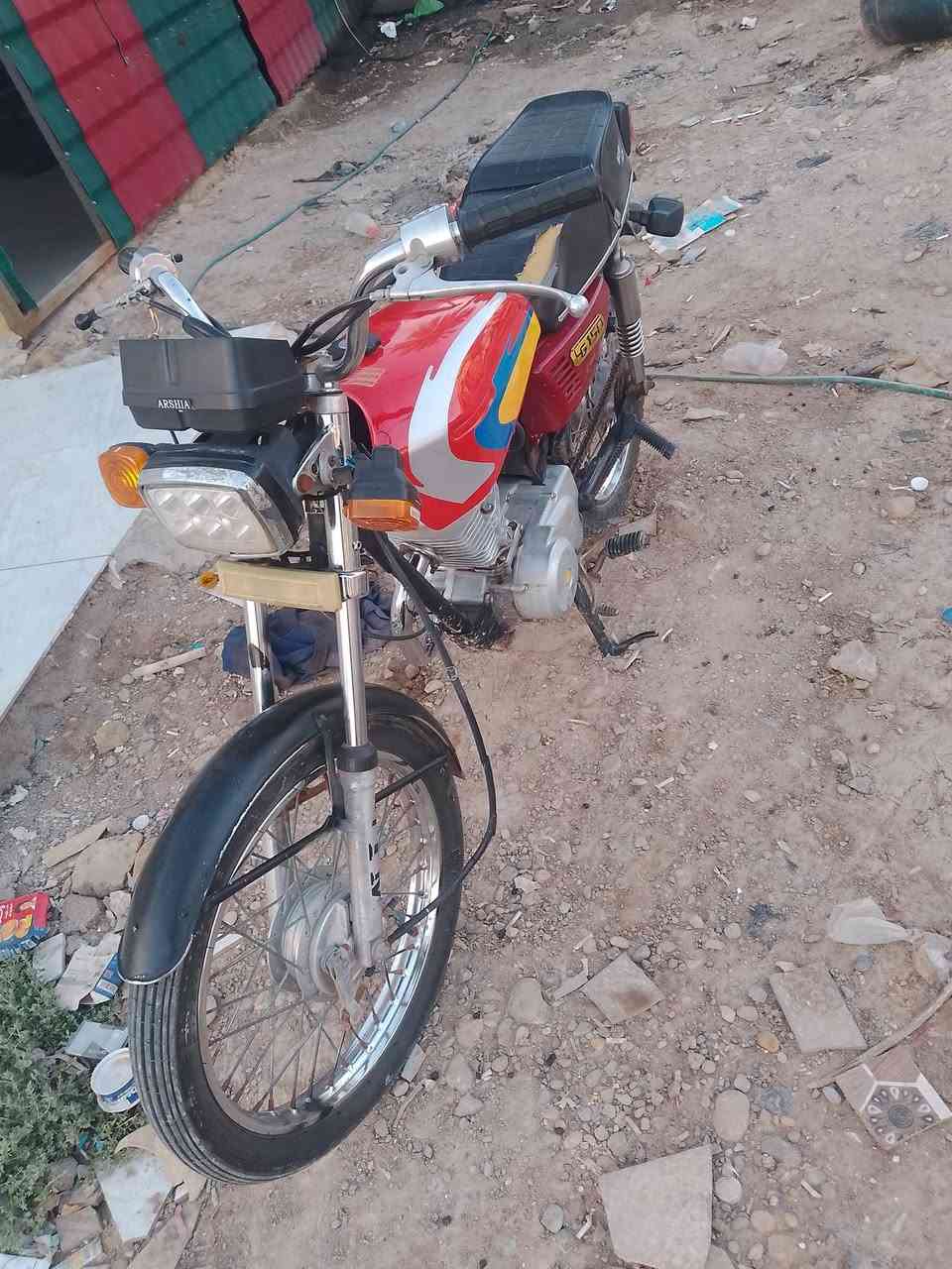 السلام عليكم دراجه للبيع نامه متياز
مديل 20ابلاد كلشي مابدل بيهه اوراق اصولي كهربايات شغاله سعر 575وبيهه مجال مكاني كوت الكريميه. ***********
