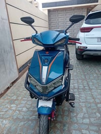 دراجه شحن سكنس لبيع بطاريات فول عل فحص لايتات كهربائيات كله شغاله هورن...