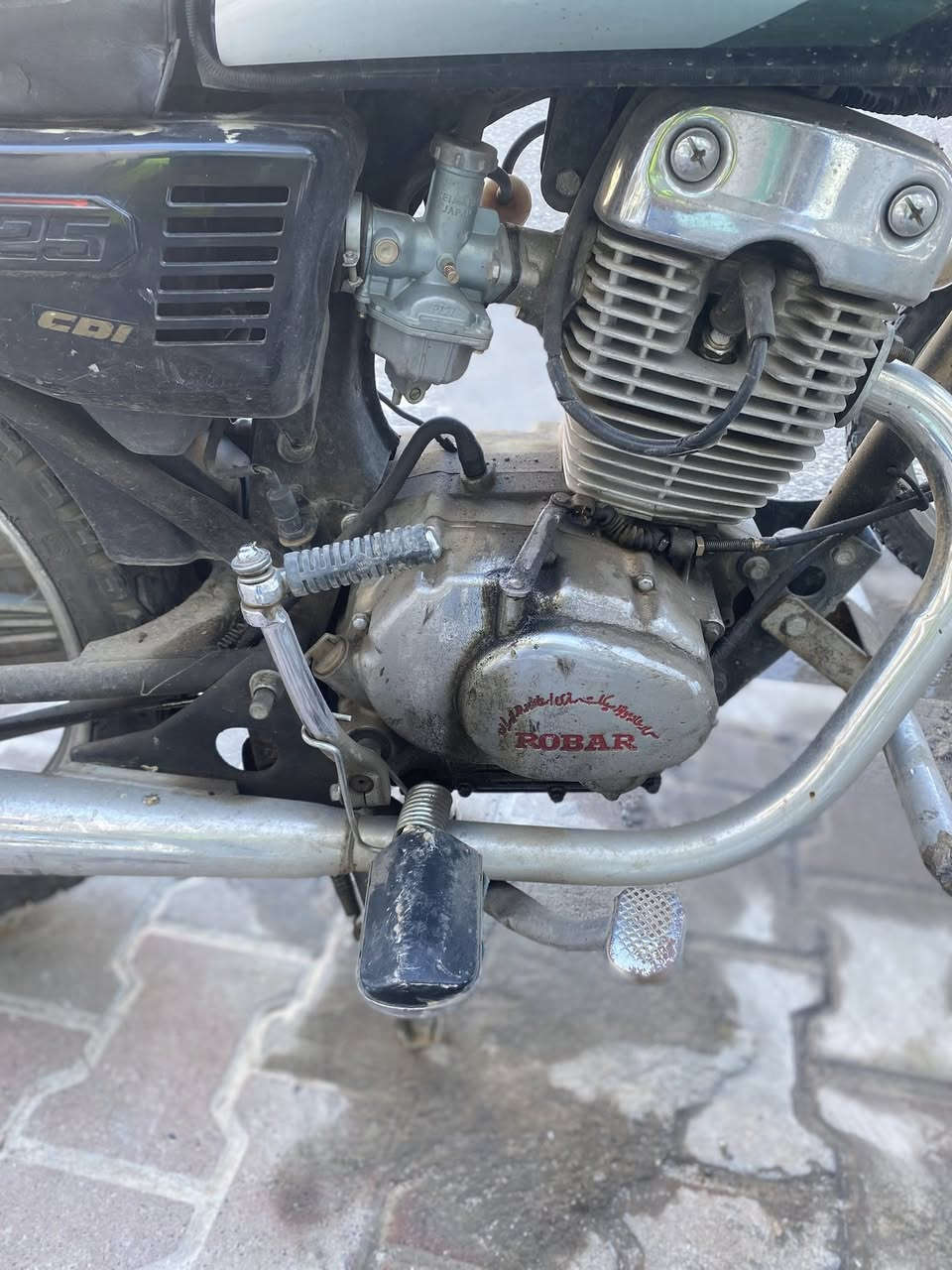 للبيع ٣٠٠الف قفل كلشي يشتغل ***********
