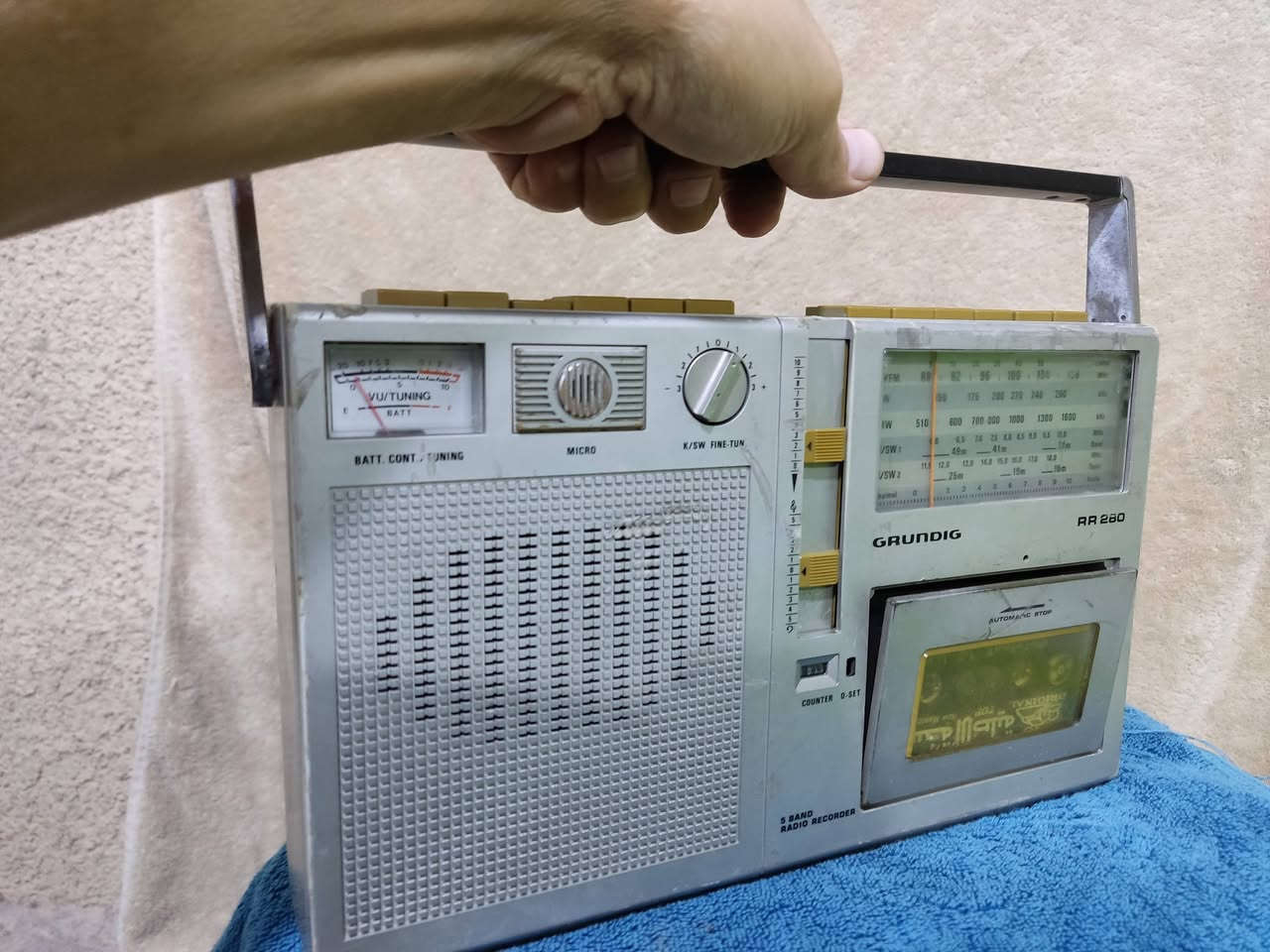 .
تابع الفديو رجاء رجاء 
شغال راديو مسجل 
٤٥ مع التوصيل


**إذا كنت صاحب هذا الإعلان وتريد حذفه لأي سبب، رجاءا أرسل رسالة إلى الدعم الفني**