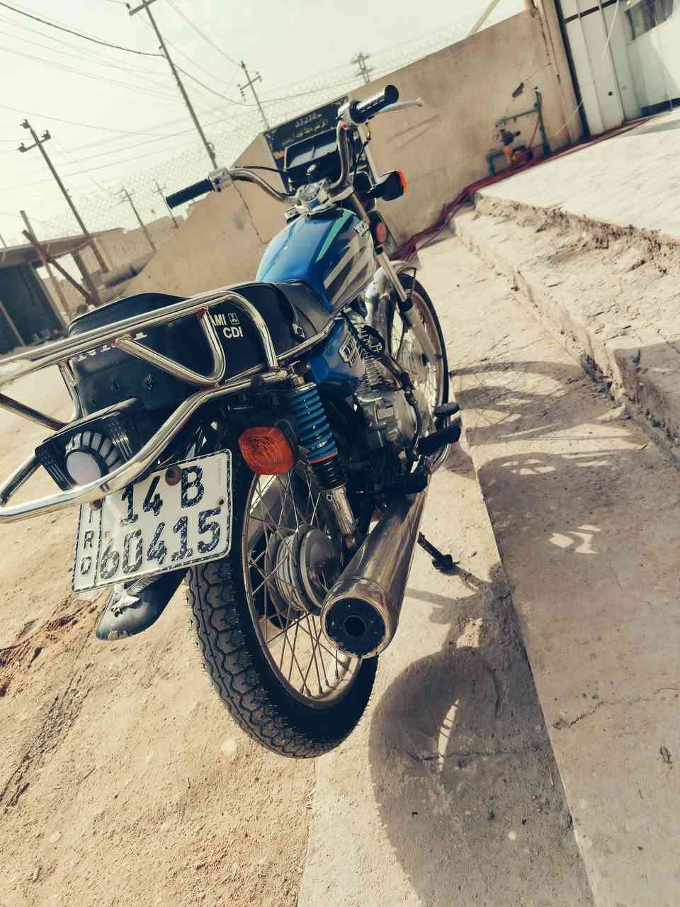 سلام عليكم شباب دراجه رقم وسنويه مديل 2022 البيع ما متعوبه حلوه. نامه شلامجه. لمكينه ما مفتوح. بكاني البصره كرمت علي. سعره بواحد 800.وبيه مجال قليل. ✨ هاذه رقم ***********✨ بي واساب ✨. ✨
