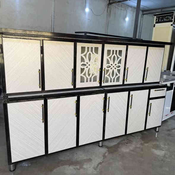 #كاونتر قياس مترين ونص وسنك متر. نص مرمر العنوان مغربة شيشان ثانيه للاتصال ***********
