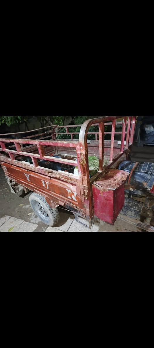 السلام عليكم ستوته دايوان للبيع موديل 2013 مابي اي نقص كهربائيات كاملة مكفولة من الحيم السعر 600 وبيهة مجال 
***********
***********
