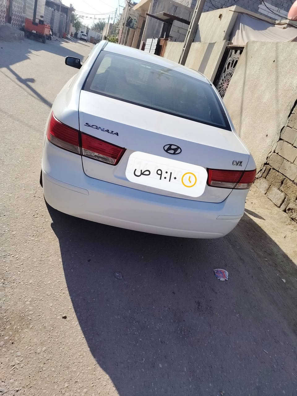 السلام عليكم سوناتا للبيع 2010 وارد كوري تخم تاير حداده جديده مكينه وقير خير من الله تبريد شغال سياره ما مقفوله من الصبغ وارد كوري سياره بها ضربه بالكامل سياره بصمه رقم بصره السياره مكانها بصره قرمه علي شارع اللطيف السعر 120 وبيها مجال الاستفسار على هذا الرقم *********** وانا بخدمتكم
