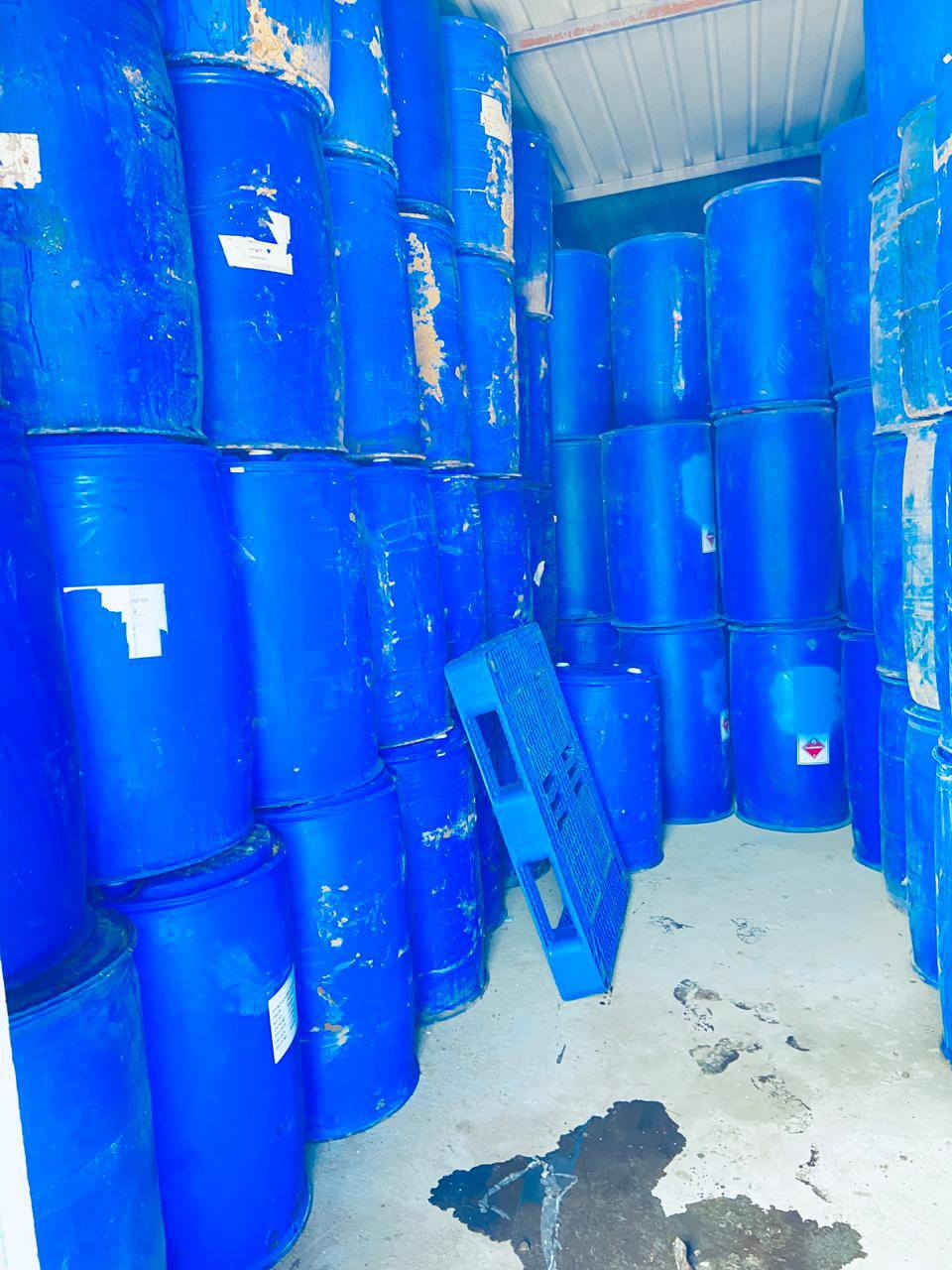 السلام عليكم براميل بلاستك كنرين
٢٢٠لتر ٢٥٠لتر مكاني بابل ***********
