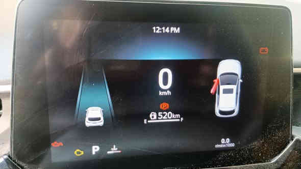 سلام عليكم أم جي 3  2025جديدة ولا شخط بيهية ماشية 1300السعر 119 وبيهة مجال قليل العنوان الدورة رقم الهاتف***********
