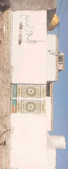 السلام عليكم
بيت لبيع زراعي مساحه 200م
العنوان قرب مرقد سيد خضير
يحتوي علئ غرف عدد 2 وصاله وستقبال 
ومطبخ وصحيات خارجيه 
السعر 33 وبيه مجال بيع مستعجل
***********
