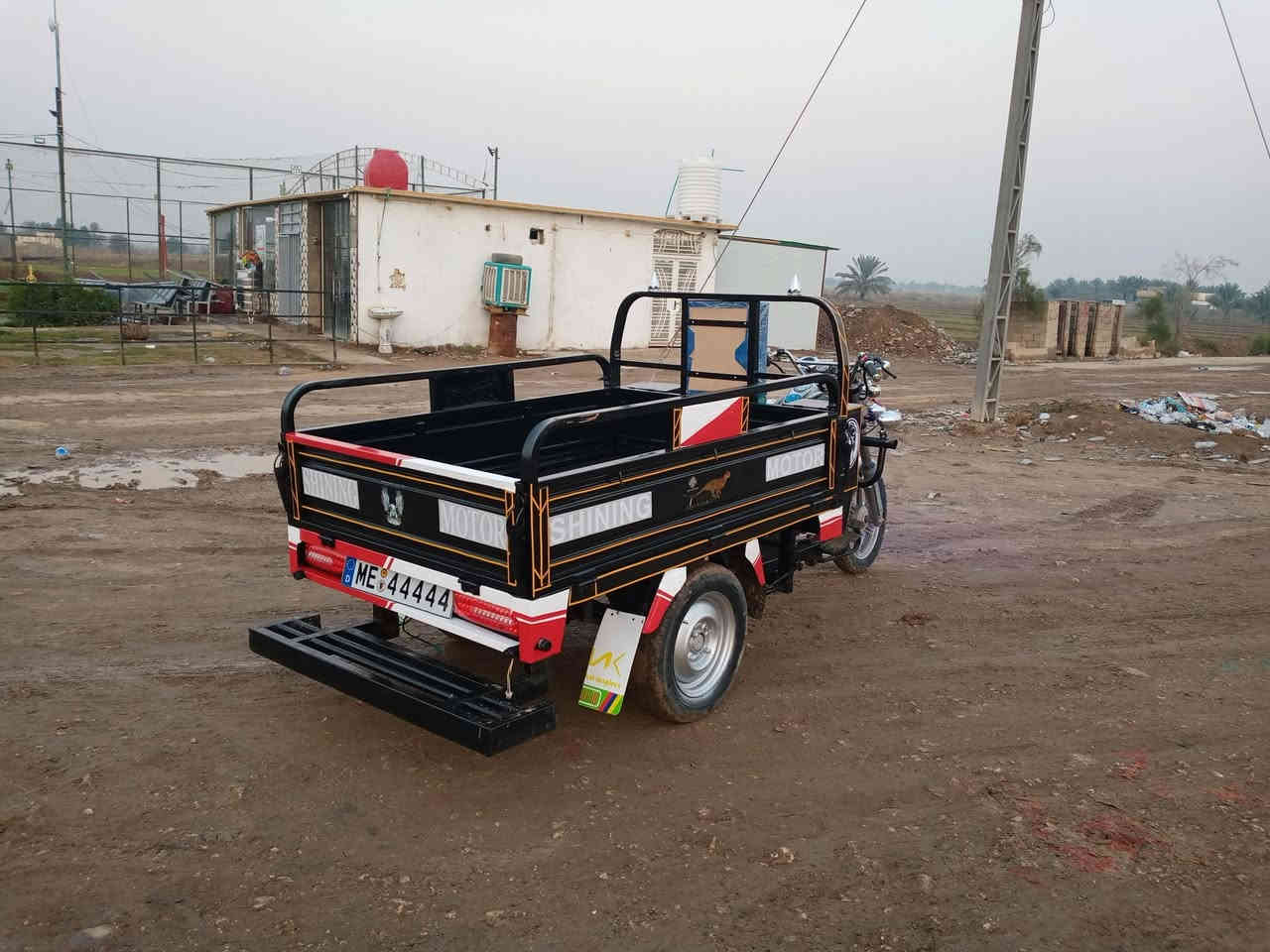 السلام عليكم ستوته للبيع موديل 21 محرك 23 اوراق اصولي كفاله عامه ستوته جاهزه سعر 1450 بها مجال المكان بابل الشوملي الرقم ***********
