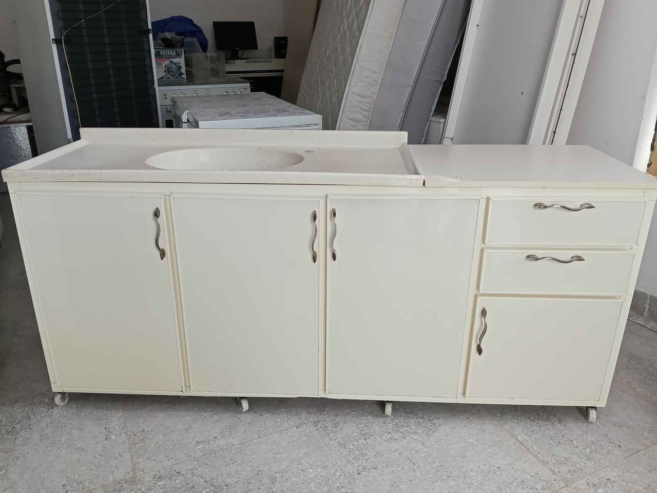 کەوانتەروسنگی موساعیدبەتبەخ ئەلەمنیۆمە زۆرپاکوجوانە نرخ 180 هەزار تکایە ئەگەرمشتەریت تێل بکە *********** السليمانية, العراق
