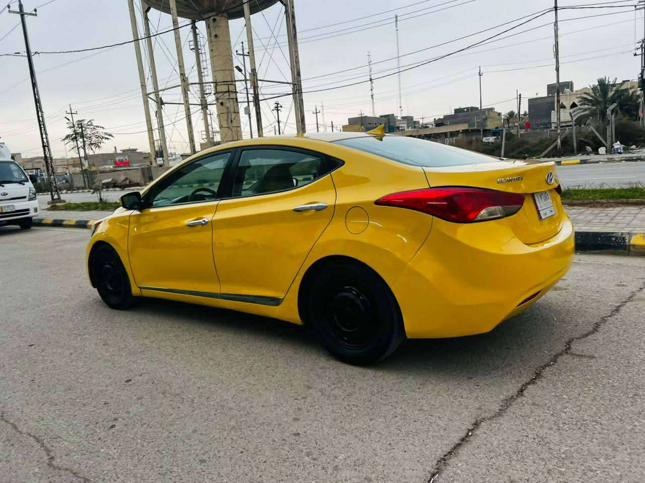 السلام عليكم النترا موديل 12 وارد أمريكي مكينه 1800 مكينه وكير وحداديه تخم تاير دواخل جديده كهربائيات كلهه شغال السياره مكفوله من التبديل والضربه والشواصي والغود والبرانكيتات بس الدعاميه مبدله شرط صبغه وحده رقم بغداد مشروع وطني تحويل ثاني يوم مصفره خط وبحث وغرامات السعر 88 المكان واسط قضاء الحي الرقم ***********
