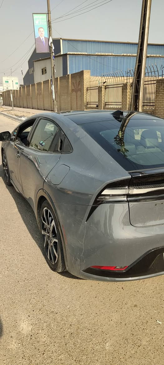 بريوس 24 سمنتي حادث مرفق بصور السعر 170بلكن ثلاث انظمه مكن بغداد***********
