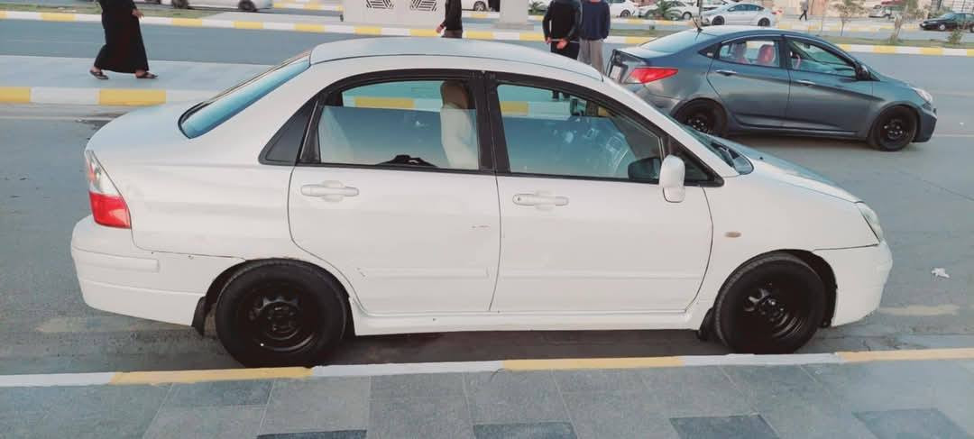 سازوكي ياباني الينا موديل ٢٠٠٥ محرك ١٨٠٠ رقم دولي مميز بدون ضربه صبغ شي قليل مكينه ستوني شادها جديده كير جديد ستوني شاده تخم تاير جديد مكان سيارة ذي قار
السعر55 ورقة وبيها مجال
***********
