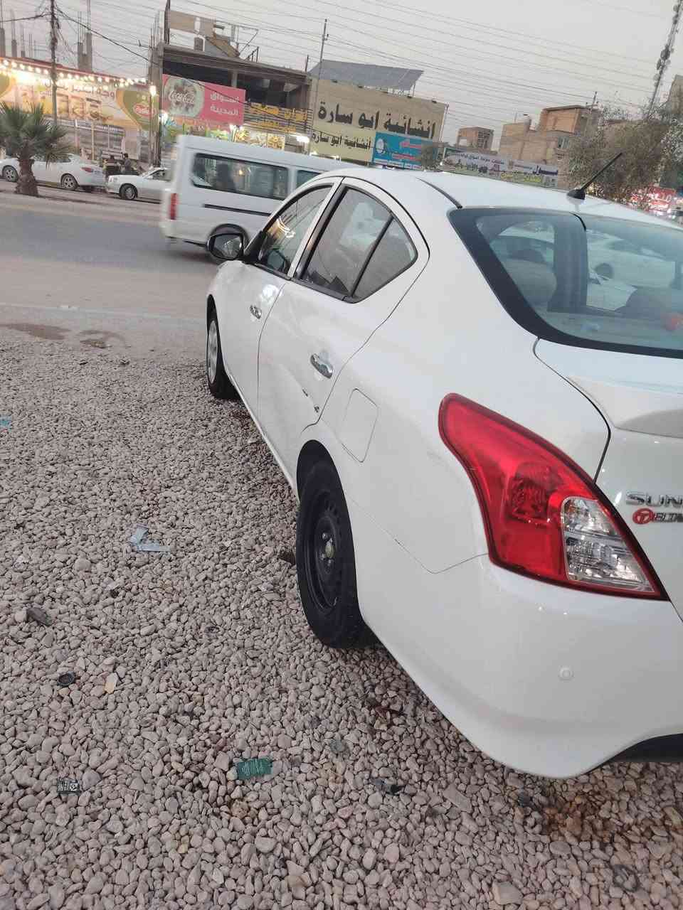 عندي سيارة  صني موديل 25 للبيع السيارة بيه قطعتين صبغ باب وجاملغ وبدون ضرر السيارة مال بنيه واني مكلف بل البيعة مالتهه عنواني نجف السعر ١١٥وبيه مجال لطيبين هذا الرقم بي واتساب وعندي مقطع فيديو موضح كلشي ***********
