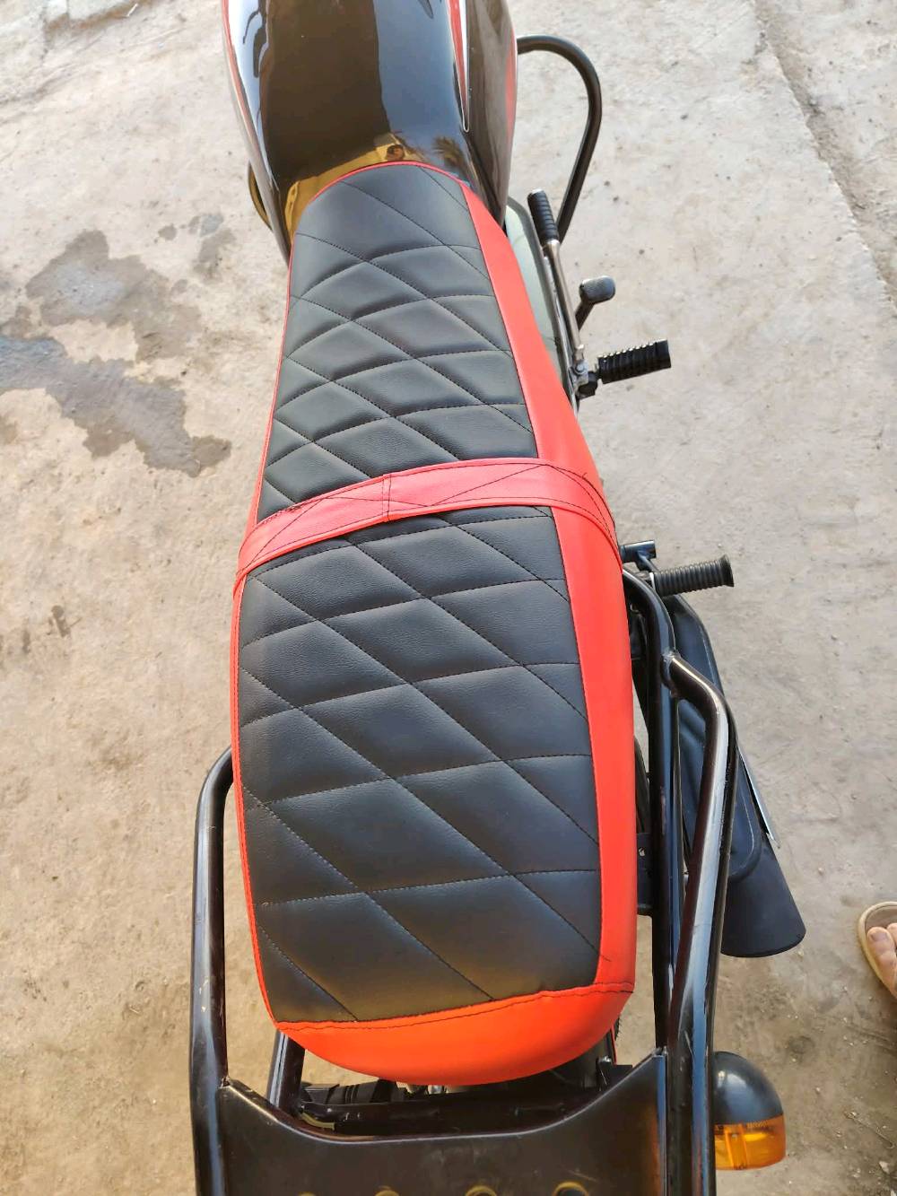 سلام عليكم😘
در اجة بوكسر موديل 2023 دراجة رقم وسنوية ديالى نكليزي مكفولة كفالة تحويل ثاني يوم دراجة استخدام شي كلش قليل نظافة فول خير من الله اي نقص مابيها سعرها ٢١٠٠وبيها مجال حك جية مكاني ديالى بعقوبة شراي يتصل عل رقم ويدلل *********** غير متواجد عل فيس @الجميع