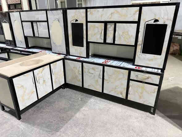 كاونتر قياس مترين ارضي وملحق
والسنك  متر و ٢٠ مرمر 
السعر 260  الف
للحجز  والاستفسار مراسلة الصفحة

 او التواصل واتساب ***********
