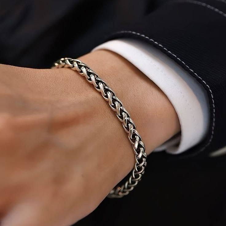 سوار رجالي ✔️

✨سوار رجالي سلسلة ✨
✨سوار فرانكو مربع سلسلة ضفيرة 
✨مصنوع من الفولاذ والتيتانيوم المقاوم للصدأ
✨مايتغير لونه ابد

متوفر باللونيين ‼️
▪️اسود 🖤
▪️فضي 🩶

🚘 يوجد خدمة توصيل لجميع محافظات العراق ٤ الاف 🚘


**إذا كنت صاحب هذا الإعلان وتريد حذفه لأي سبب، رجاءا أرسل رسالة إلى الدعم الفني**