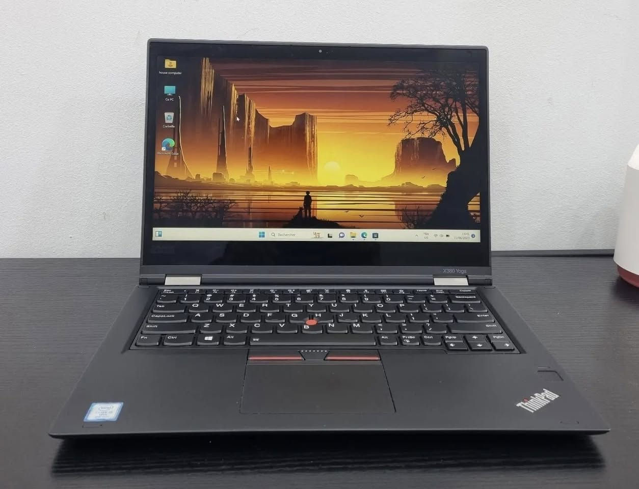 لابتوب Lenovo yoga x390 لمس قلاب 
المعالج core i5 الجيل الثامن
رام 8 كيكا DDR4
الهارد 256 كيكا SSD
كرت الشاشه Intel Uhd 630 حجم 4 كيكا
الشاشه حجم 13.5 انج ضد التوهج دقة fhd 1920x1080 نوع ips لمس قلاب 360 درجة مع القلم الاصلي للجهاز 
باتري ليثيوم 6 خلايا  شحن سريع 65 واط والباطرية ممتازة وشاحن تايب سي 
كامره دقة hd تحتوي قفل فتح وغلق الكامرة 
بصمة اصبع نضام حماية 
 منفذ تايب سي و رام  وhdmi وباقي المنافذ   الحاسبه كلش نضيفه وحلوه
السعر 350 الف النجف, العراق


**إذا كنت صاحب هذا الإعلان وتريد حذفه لأي سبب، رجاءا أرسل رسالة إلى الدعم الفني**
