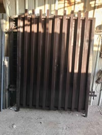 باب سياج العرض150ارتفاع 2السعر 150 هاتف 07711394035