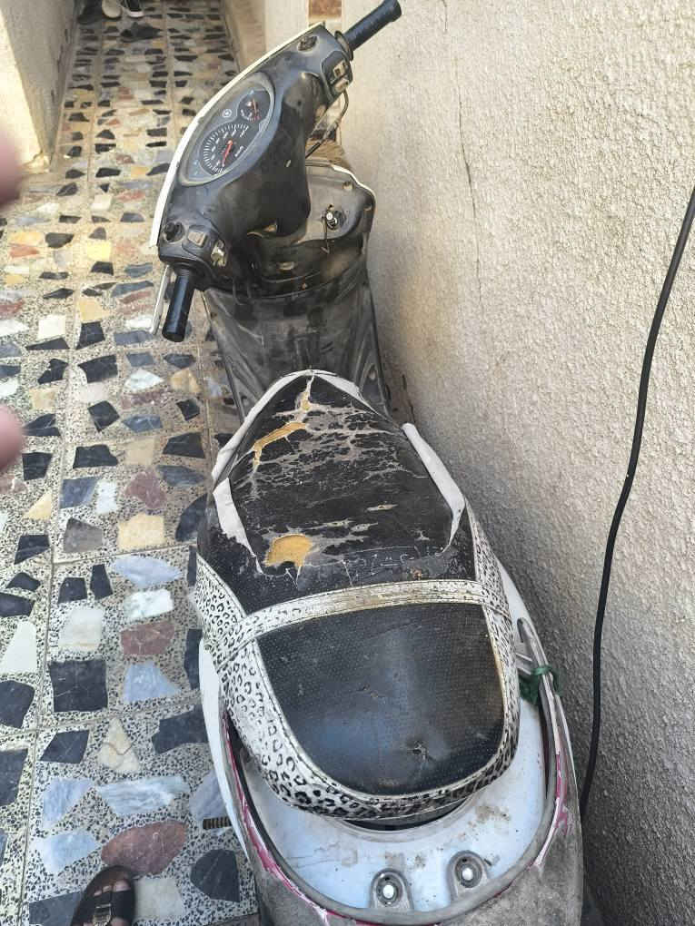 دراجه بريز  سعر 200
الحسينيه ***********
