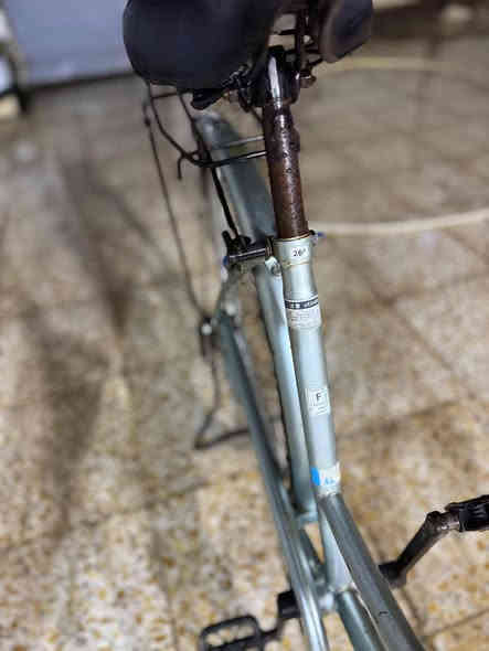 بايسكل للبيع
اللون الرصاصي 
الحجم 26 
مكان /بابل قضاء القاسم 
السعر/75بي مجال
الاتصال/***********
