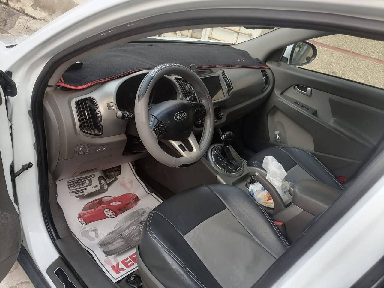 السلام عليكم كيا سبورتج 2014 بانوراما تحكم ستيرن وارد خليجي  بصمة السعر 158 بدون اي ضرر كفالة مكينة كير صدر ...الخ عنوان بغداد غير متواجد علفيس التواصل واتساب فقط ‏‪***********
